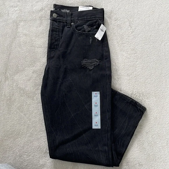 Women’s Old Navy Jeans - Picture 4 of 7